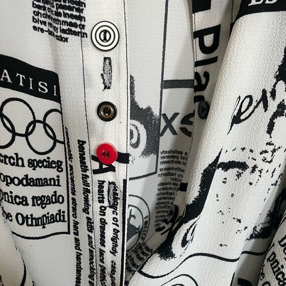 Newspaper printed top - Picture 3 of 4